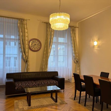 Carlton Suites Wien Exteriör bild