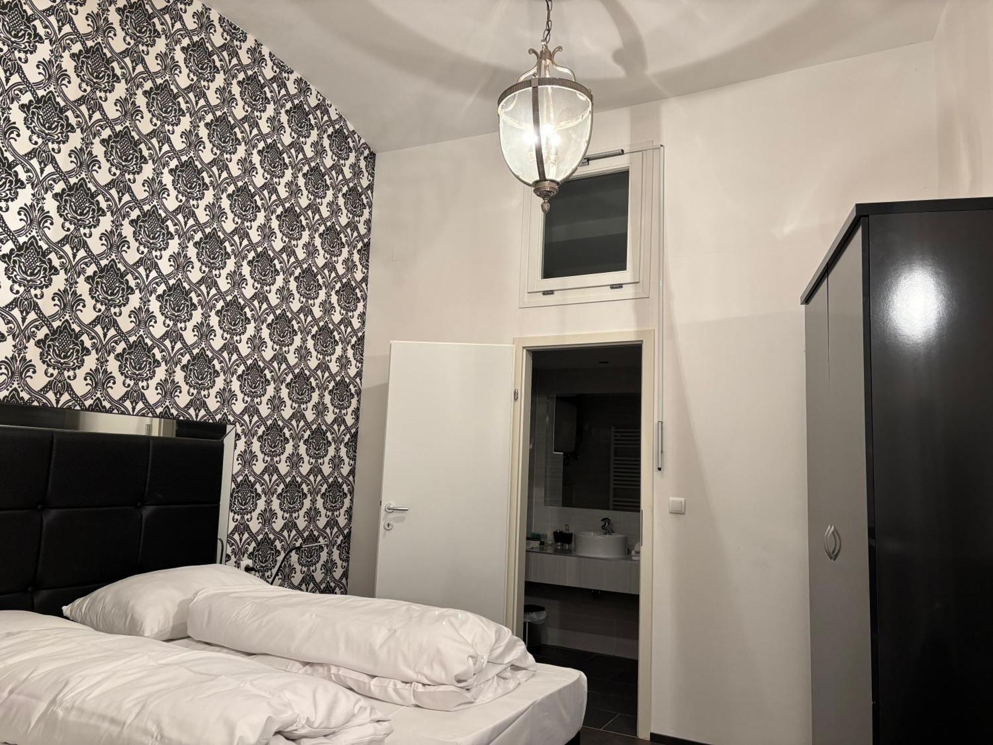 Carlton Suites Wien Exteriör bild
