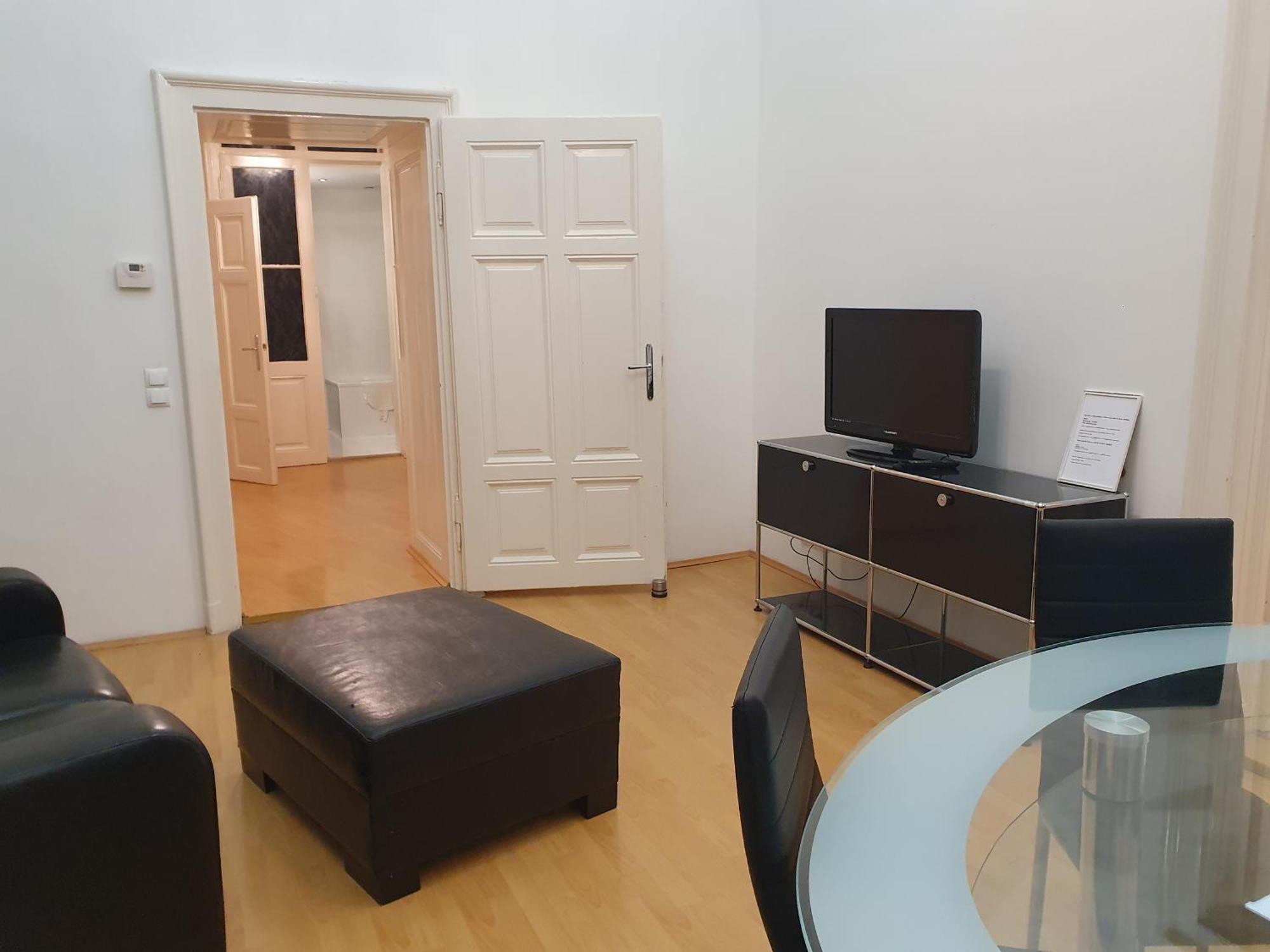 Carlton Suites Wien Exteriör bild