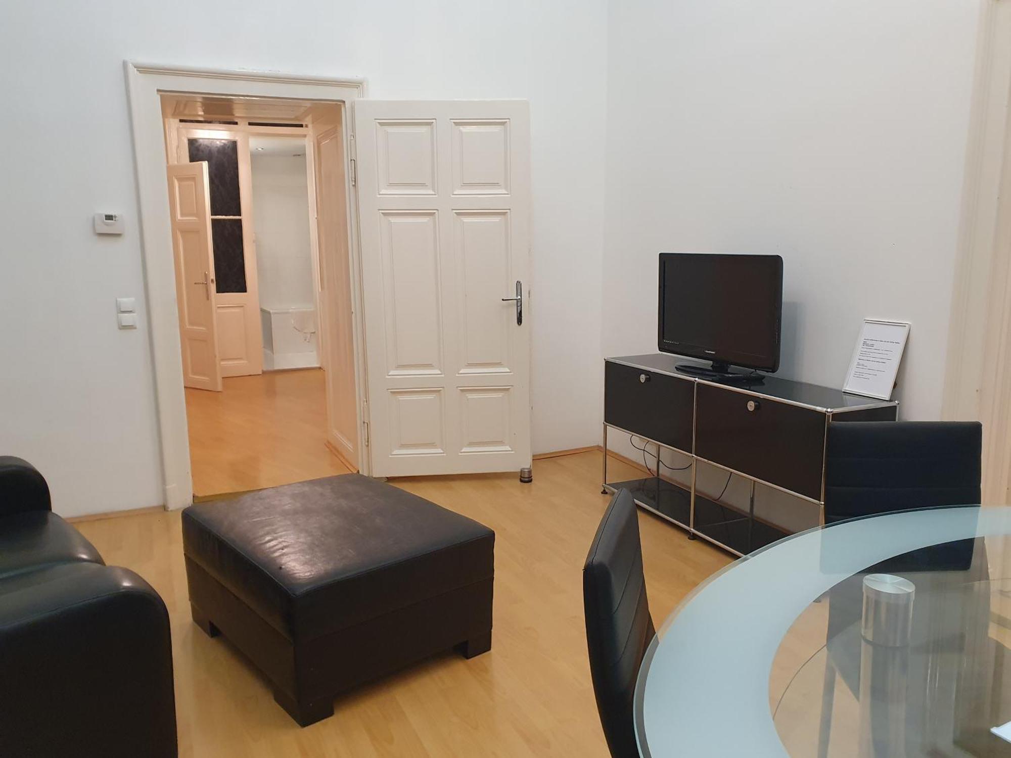 Carlton Suites Wien Exteriör bild