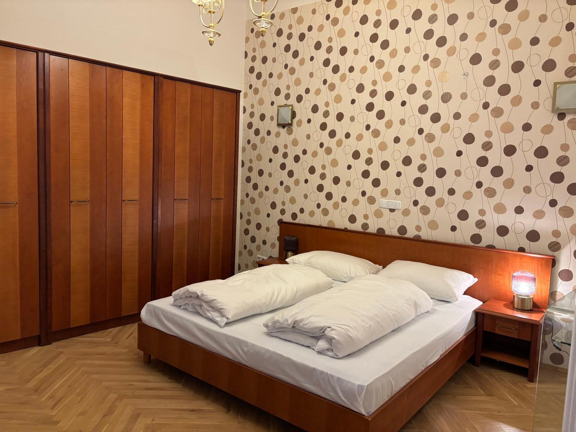 Carlton Suites Wien Exteriör bild