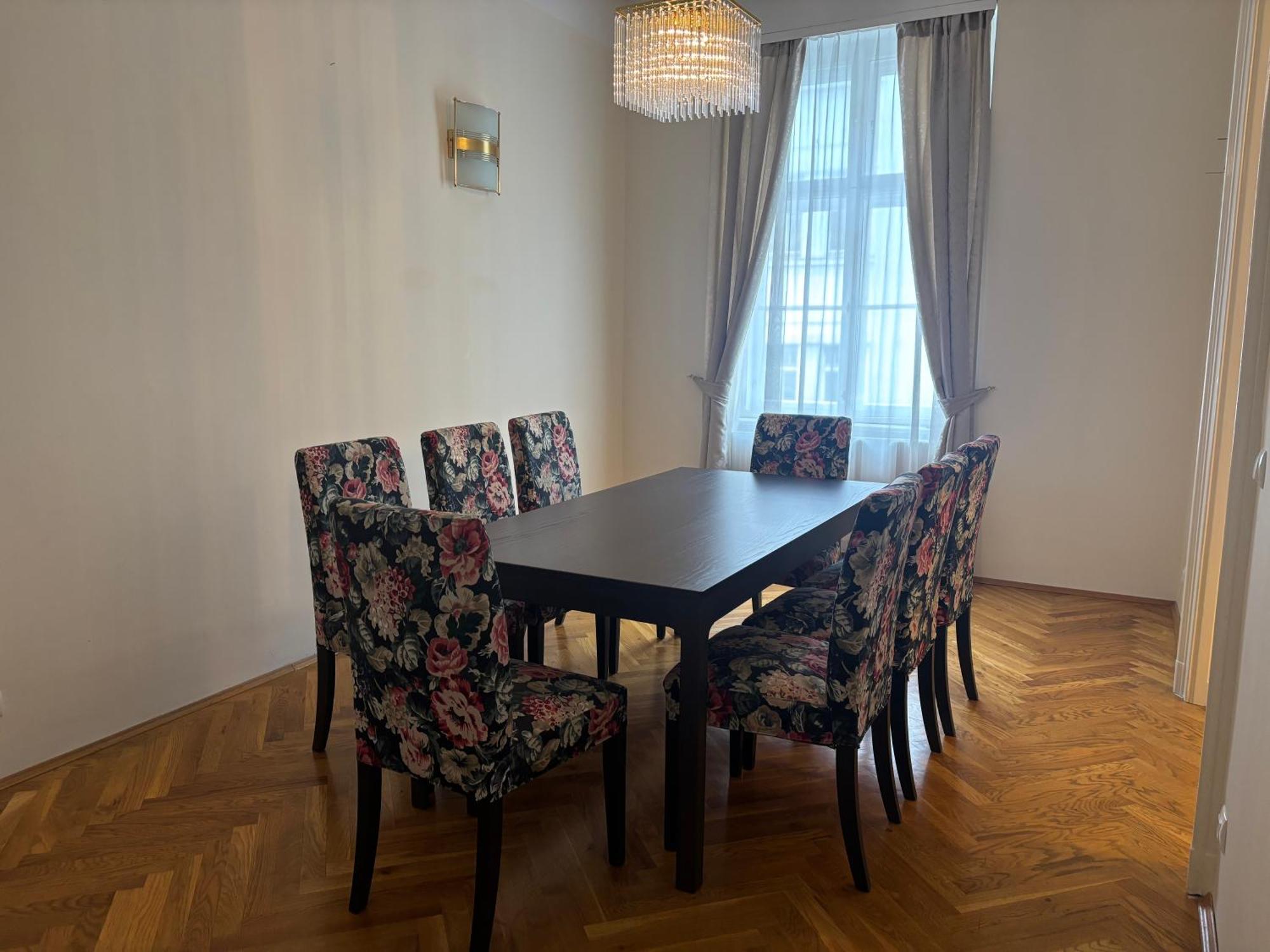 Carlton Suites Wien Exteriör bild