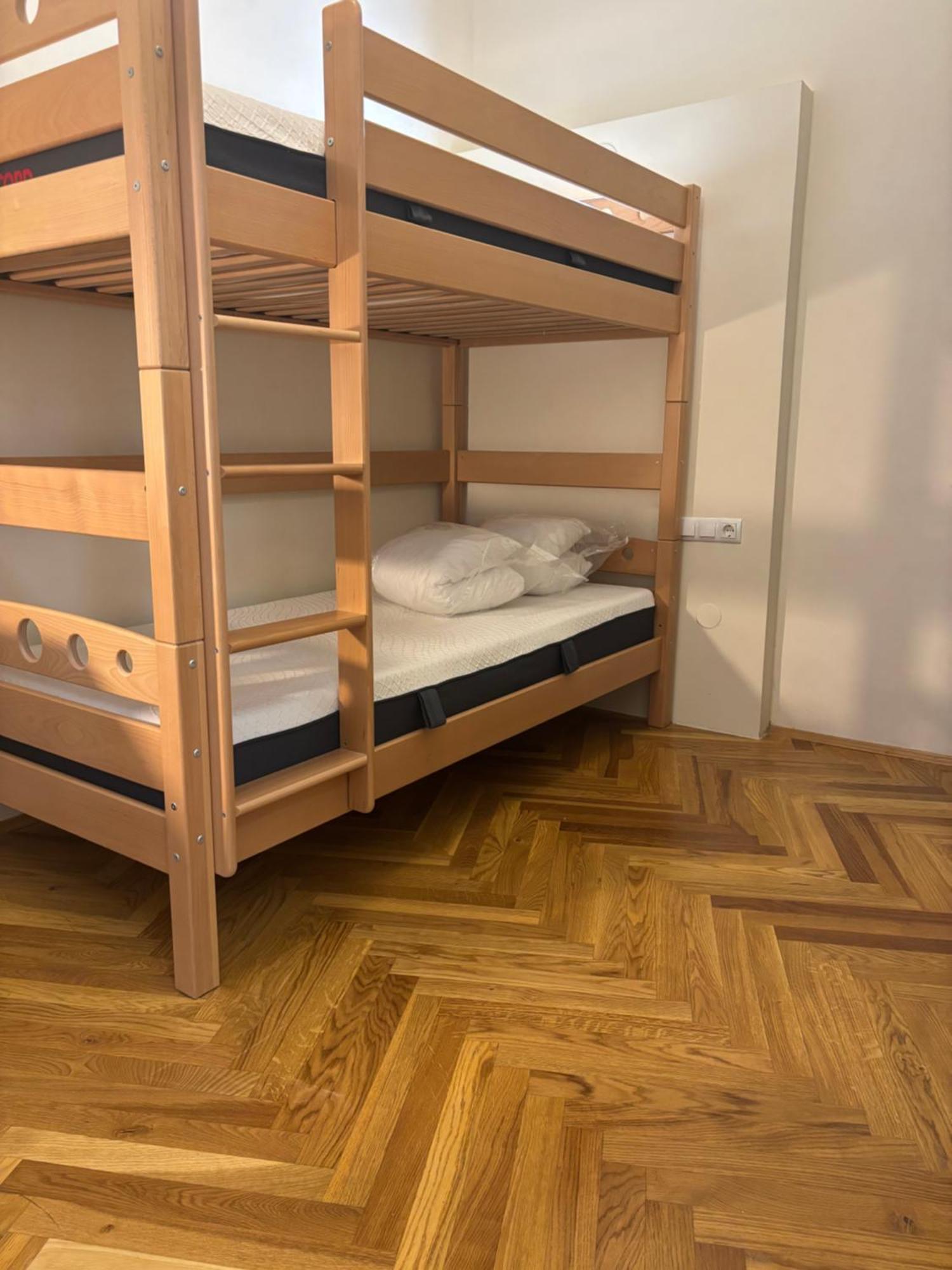 Carlton Suites Wien Exteriör bild
